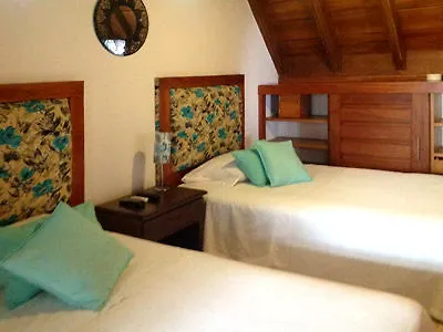 Casa Rosa 4*